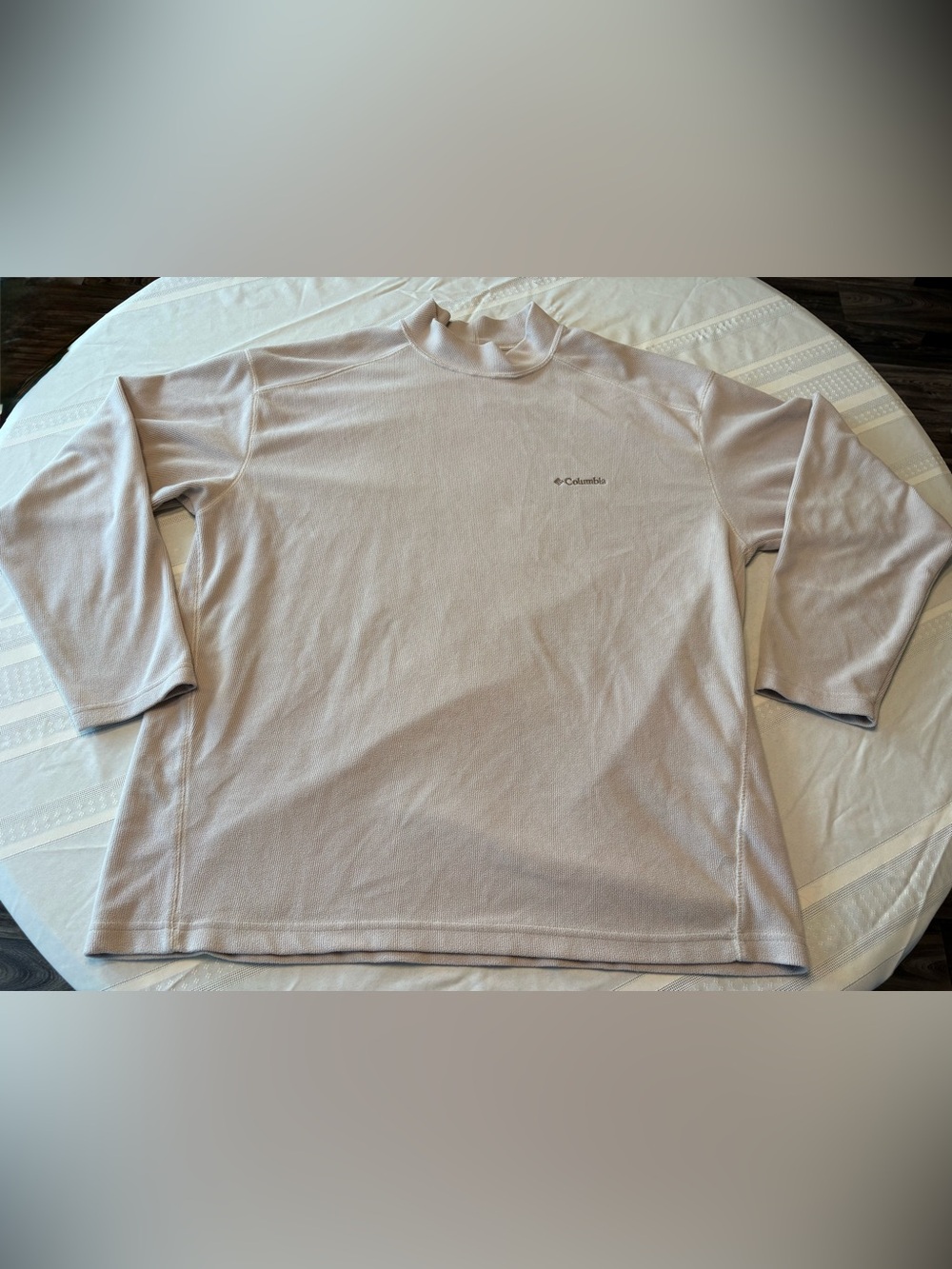 Columbia Men’s Light Pink Mock Neck Pullover
